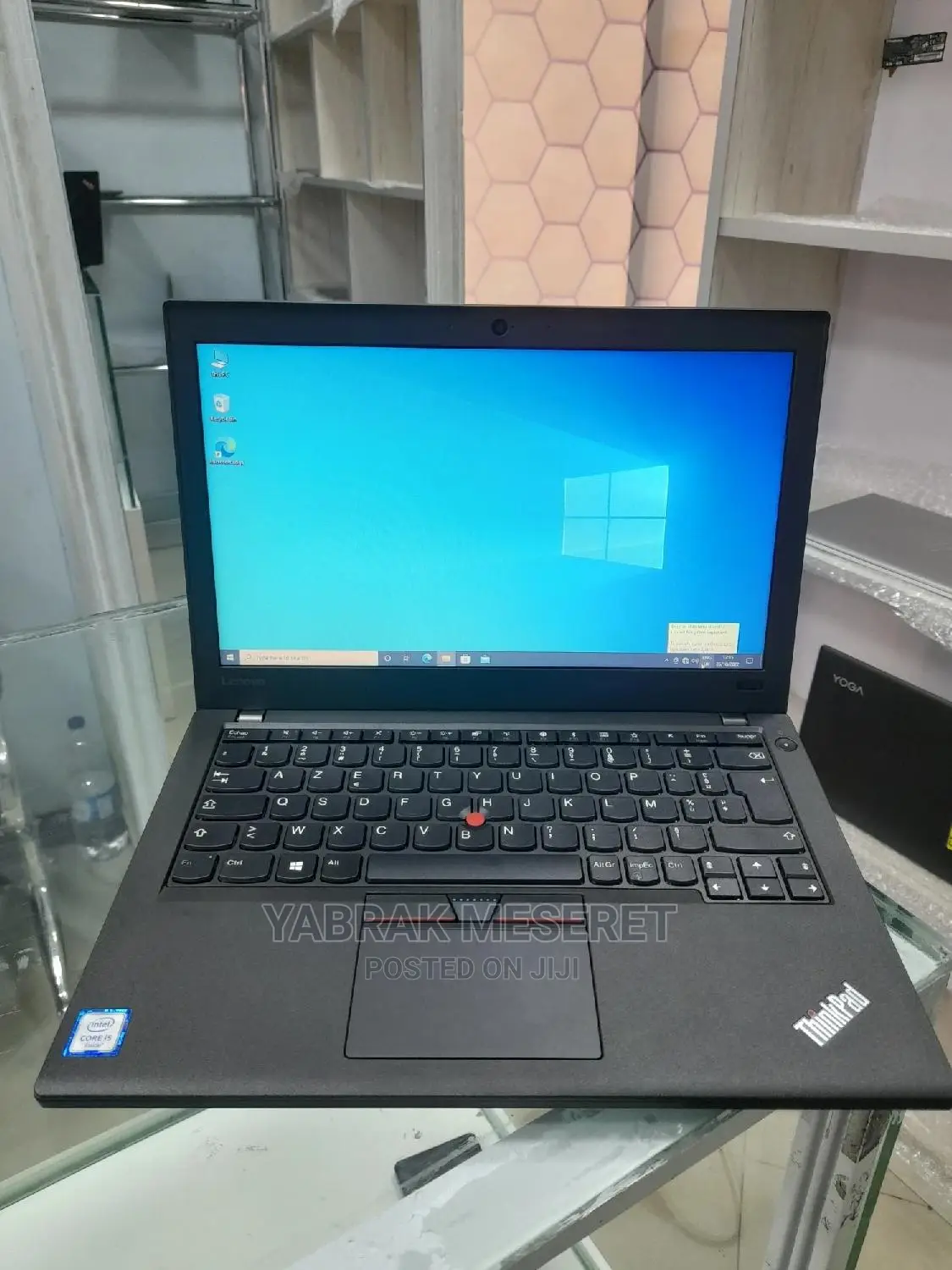New Laptop Lenovo ThinkPad Yoga 8GB Intel Core I5 SSD 256GB