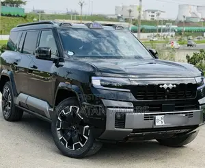 BYD Leopard 8 2.0 Hybrid AWD 2025