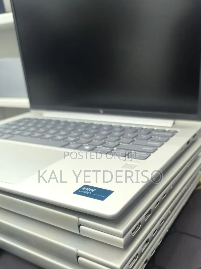 New Laptop HP EliteBook 840 G11 8GB Intel Core Ultra 7 SSD 512GB