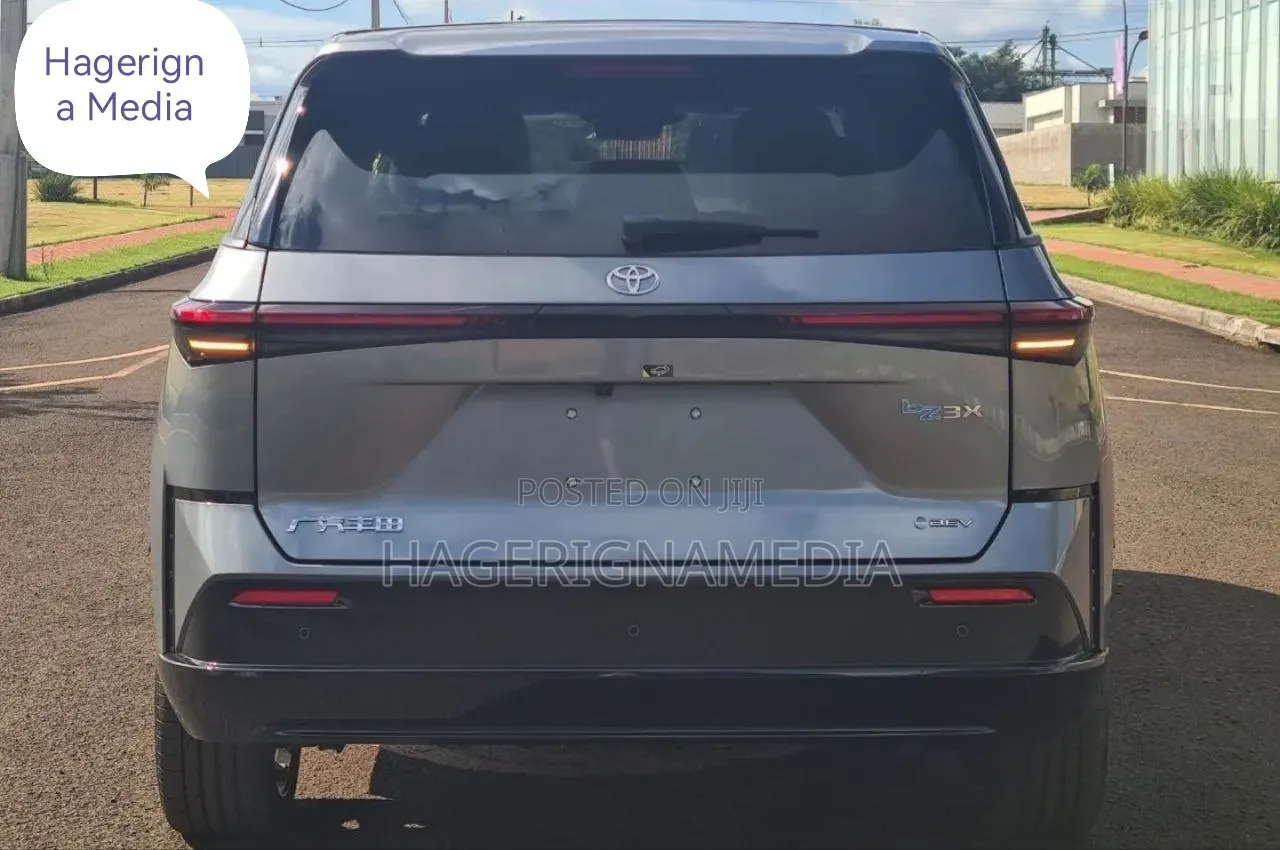 New Toyota bZ3 2025 Gray
