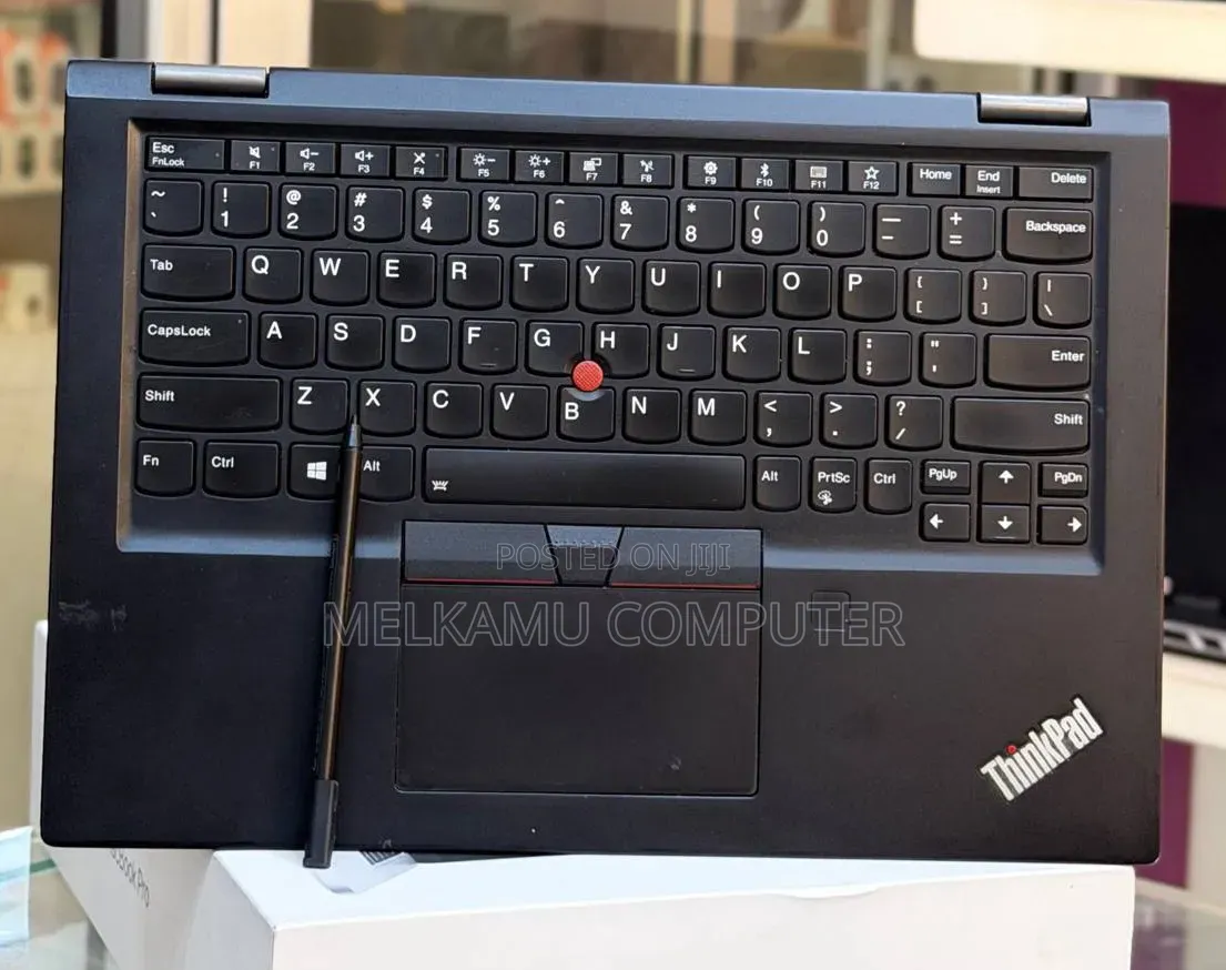 New Laptop Lenovo ThinkPad X380 Yoga 16GB Intel Core i5 SSD 512GB