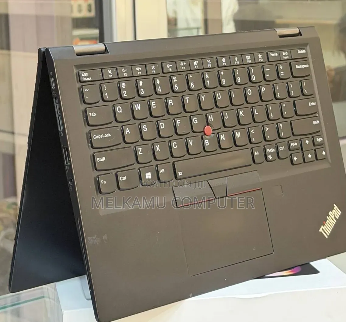 New Laptop Lenovo ThinkPad X380 Yoga 16GB Intel Core i5 SSD 512GB