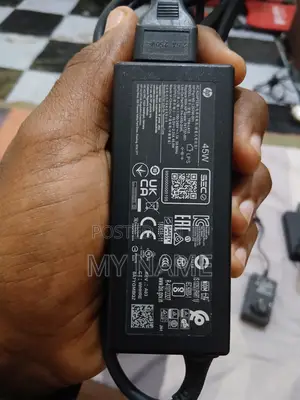 የላፕቶፕ ቻርጀሮችና የኮፒዉተር አክሰሰሪዎች