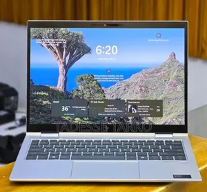 New Laptop HP Elitebook 830 G11 16GB Intel Core Ultra 7 SSD 512GB