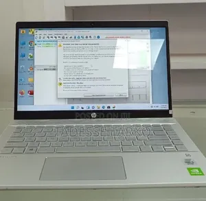 New Laptop HP Pavilion 14 8GB Intel Core i5 SSD 512GB