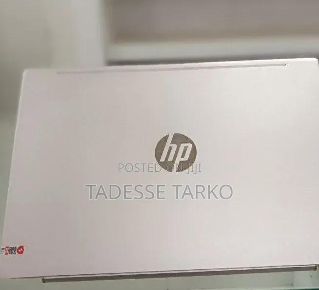 New Laptop HP Pavilion 14 8GB Intel Core i5 SSD 512GB
