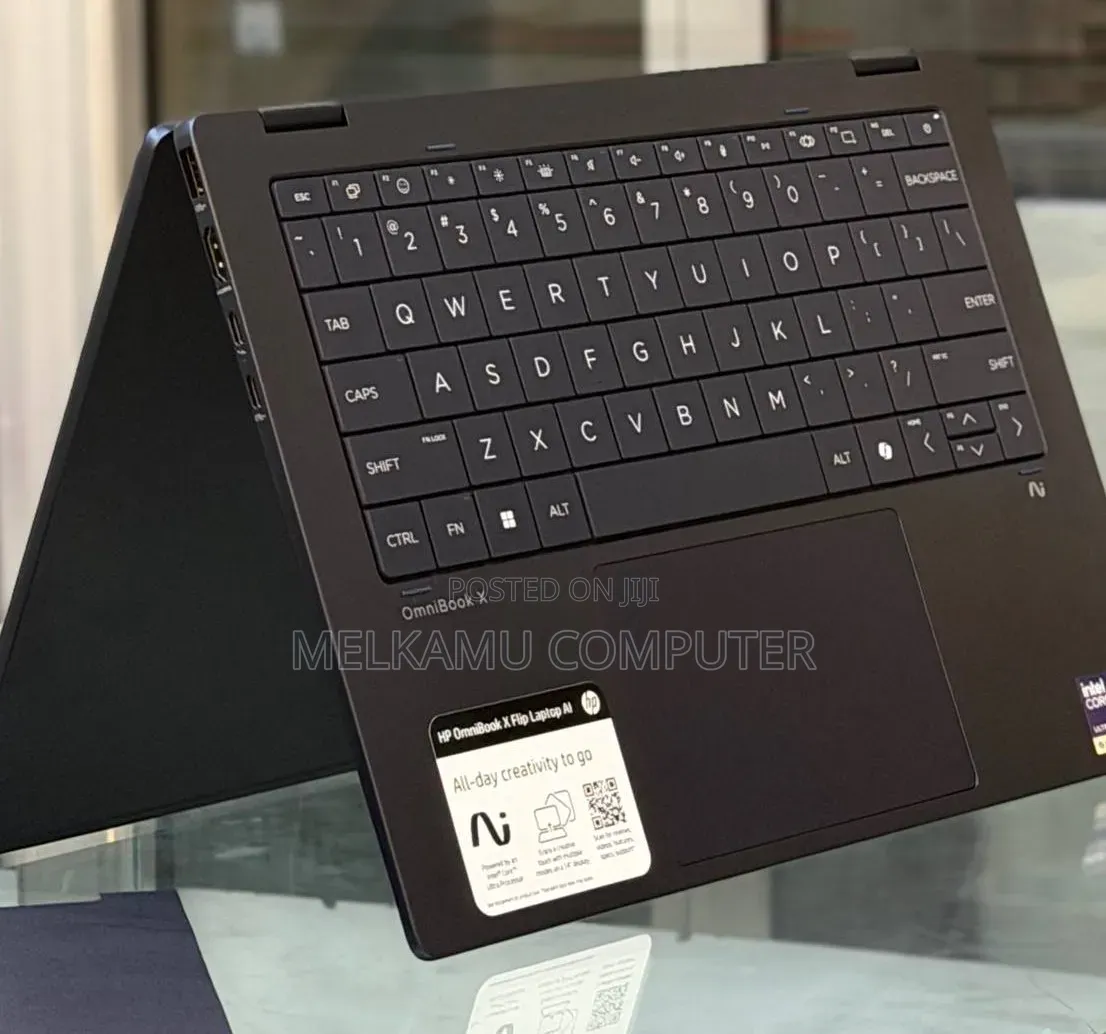 New Laptop HP OmniBook X Flip 14" 16GB Intel Core Ultra 5 SSD 512GB