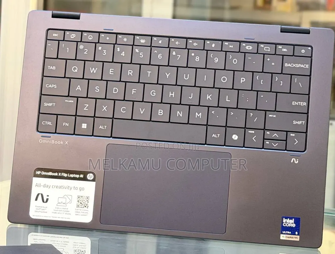 New Laptop HP OmniBook X Flip 14" 16GB Intel Core Ultra 5 SSD 512GB