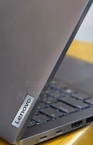 New Laptop Lenovo ThinkPad T14s G4 16GB Intel Core i7 SSD 512GB