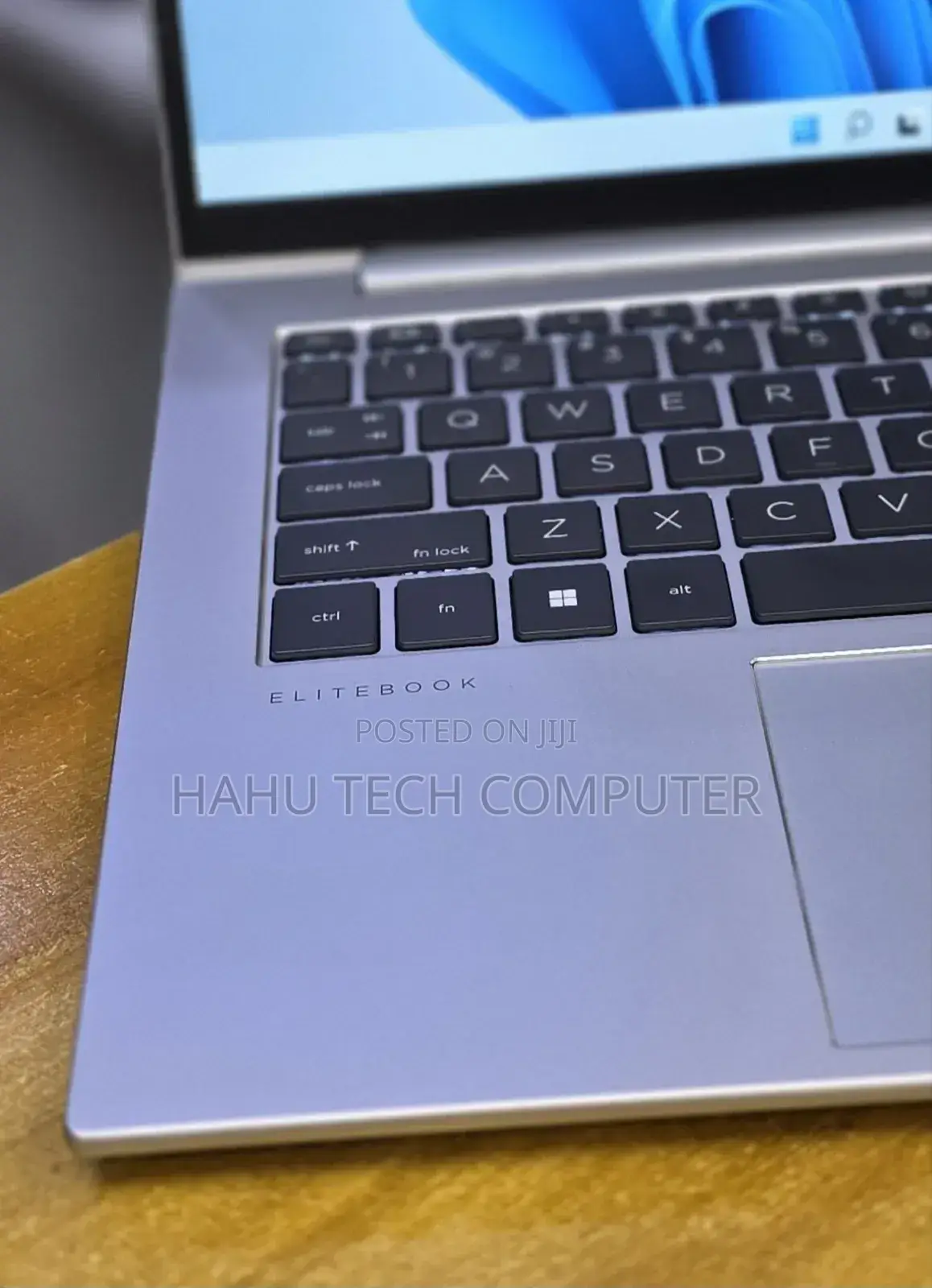 New Laptop HP EliteBook 840 10 16GB Intel Core i7 SSD 512GB