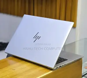 New Laptop HP EliteBook 840 10 16GB Intel Core i7 SSD 512GB