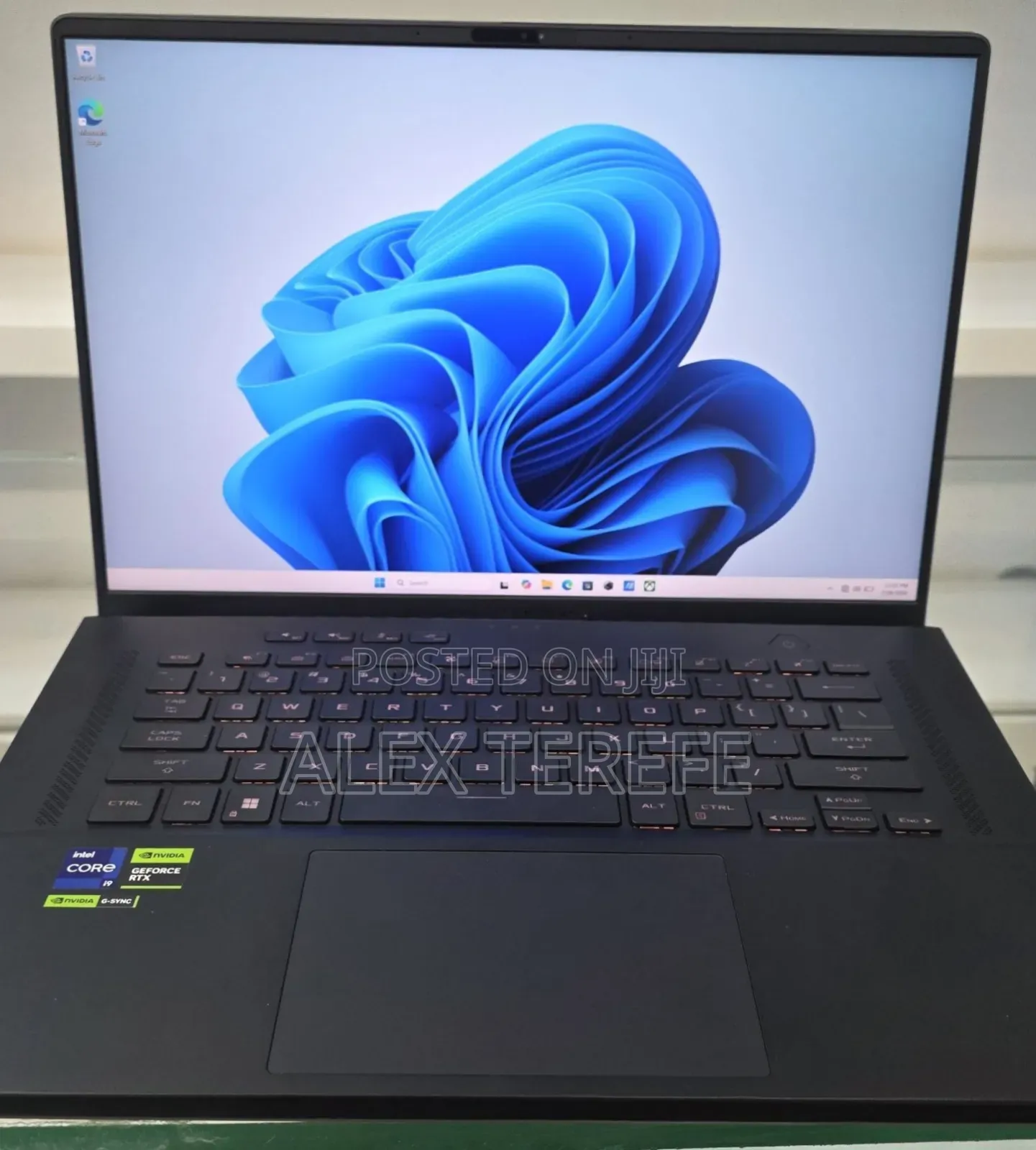 New Laptop Asus ROG Zephyrus G15 16GB Intel Core i9 SSD 1T