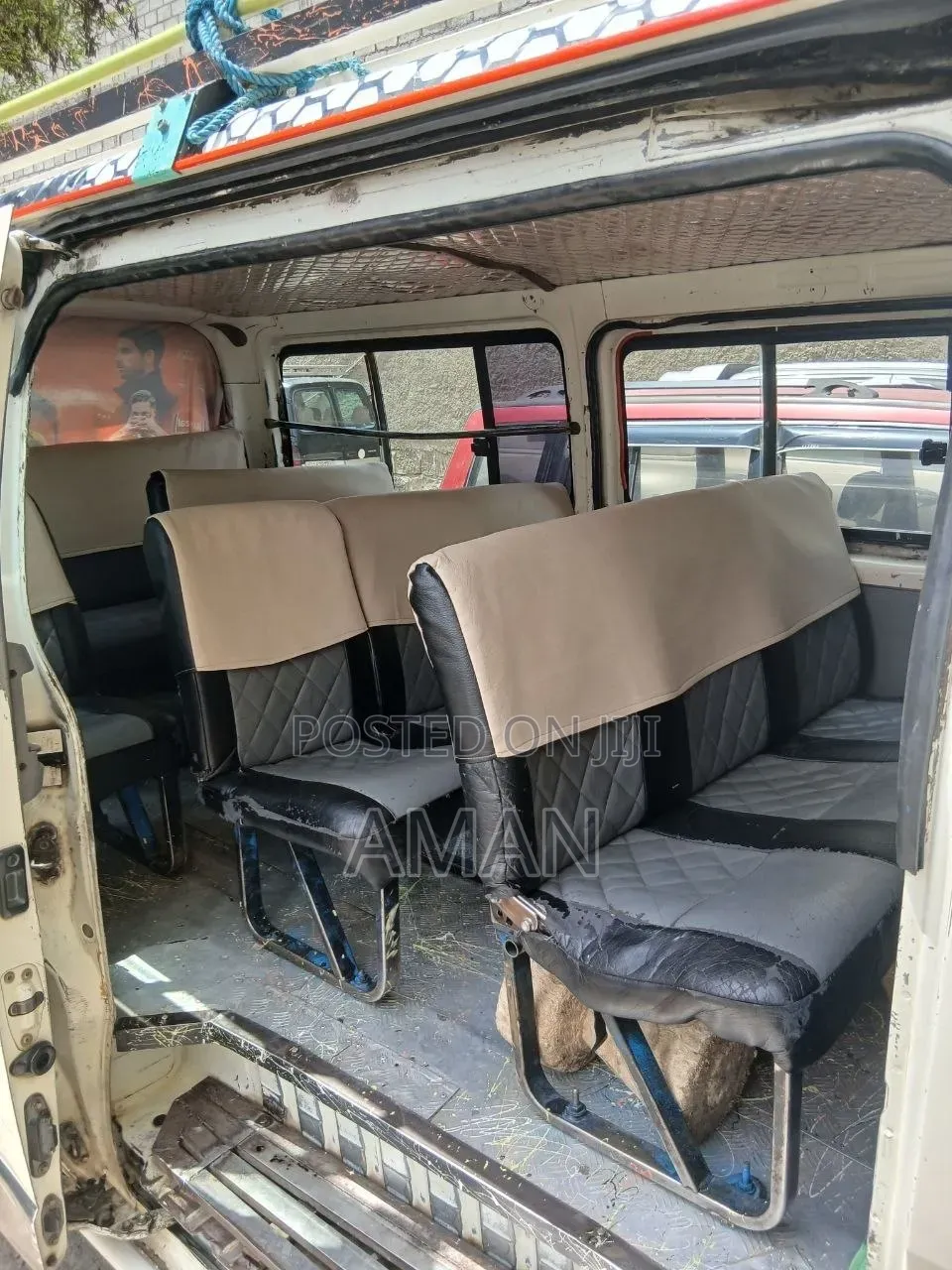 Toyota HiAce 2005 White