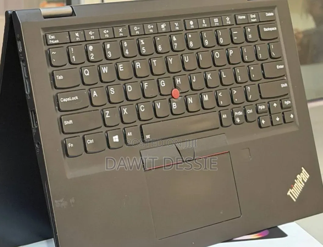 Laptop Lenovo ThinkPad X380 Yoga 16GB Intel Core i5 SSD 512GB