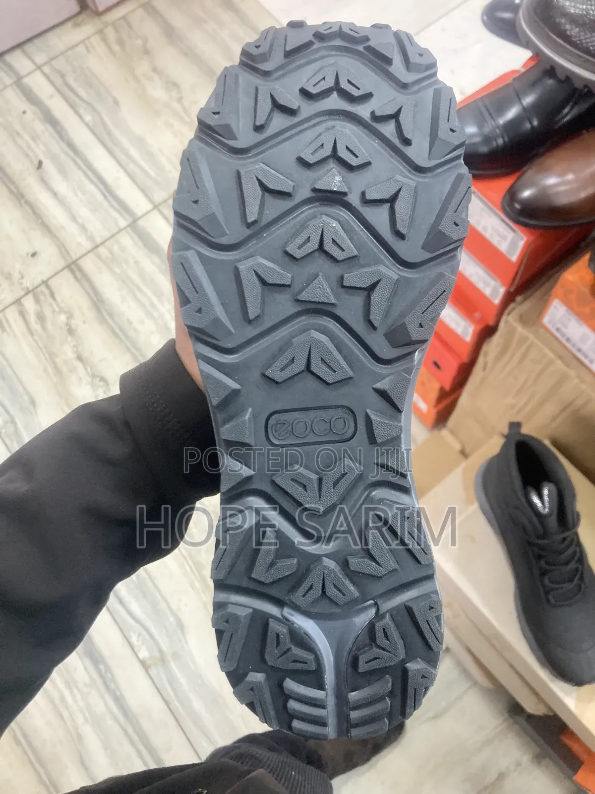EDCD Weatherproof Mid Boots: