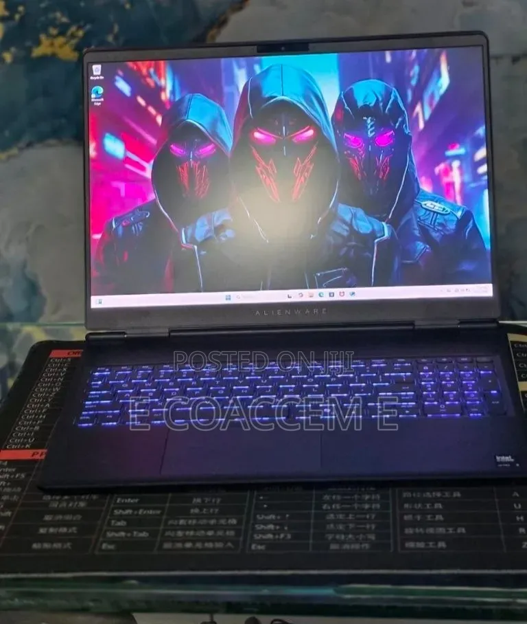 New Laptop Alienware 32GB Intel Core Ultra 9 SSD 1T