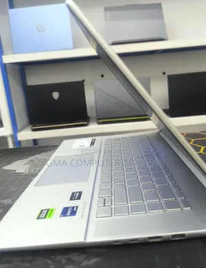 New Laptop HP Envy 16 Gaming 16-h1023dx 16GB Intel Core i9 SSD 1T