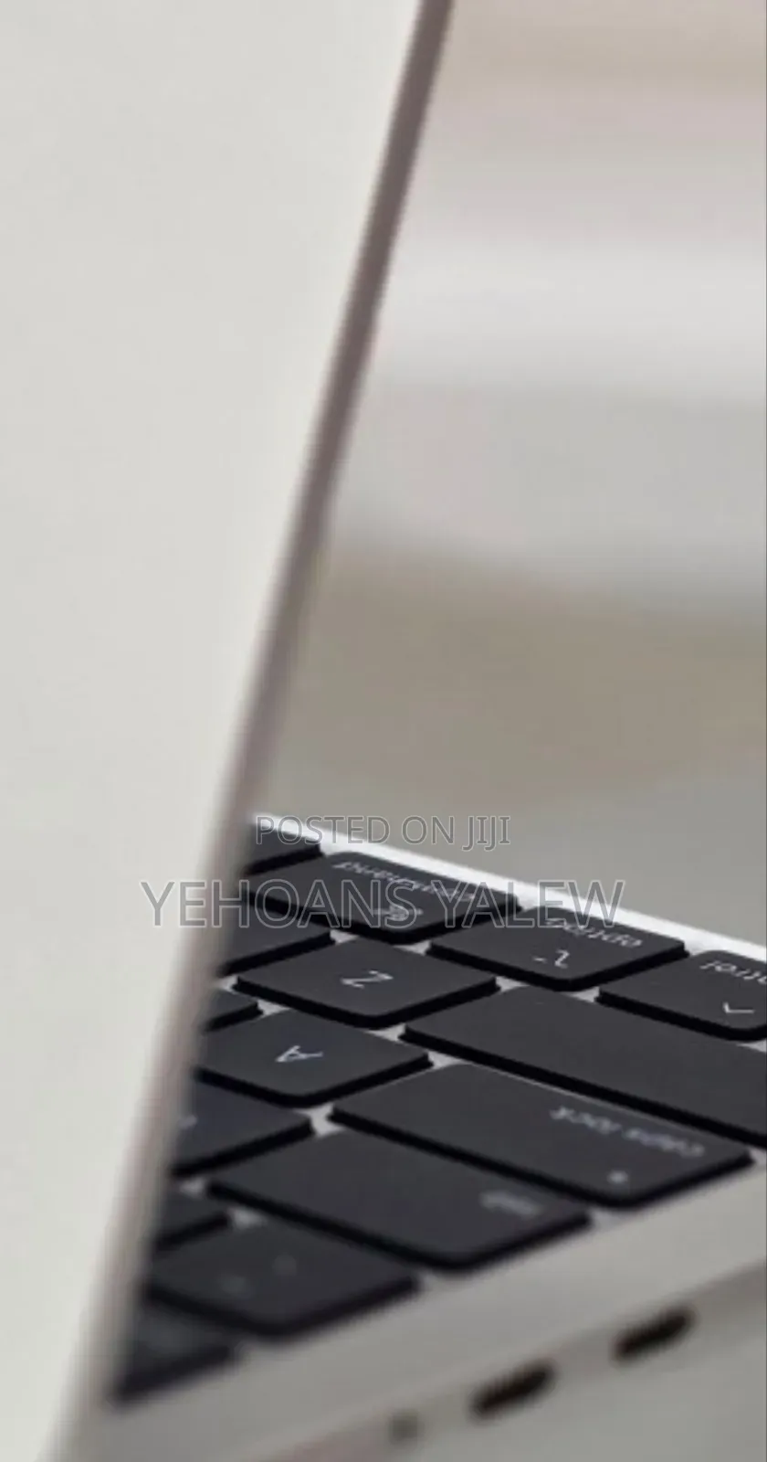 New Laptop Apple MacBook Air 2025 M4 16GB Apple M4 SSD 256GB