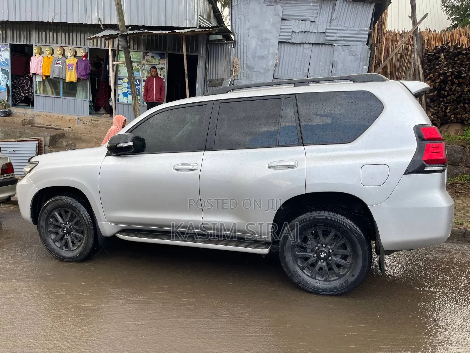 Toyota Land Cruiser Prado 2022 Silver