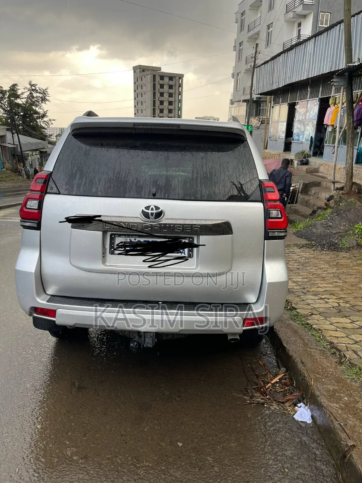 Toyota Land Cruiser Prado 2022 Silver