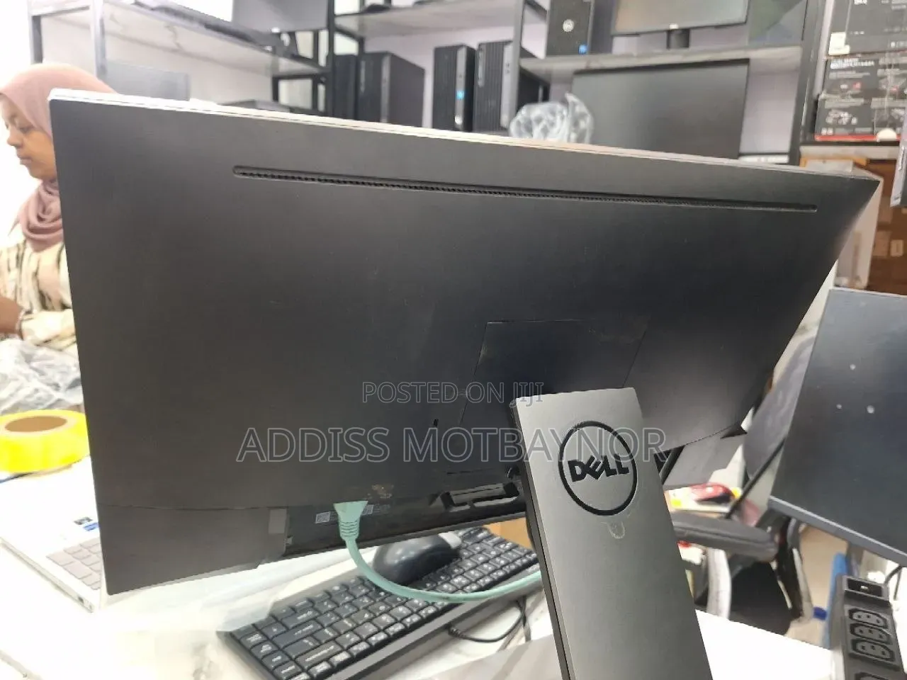 Dellv24 Inch Framless Monitor