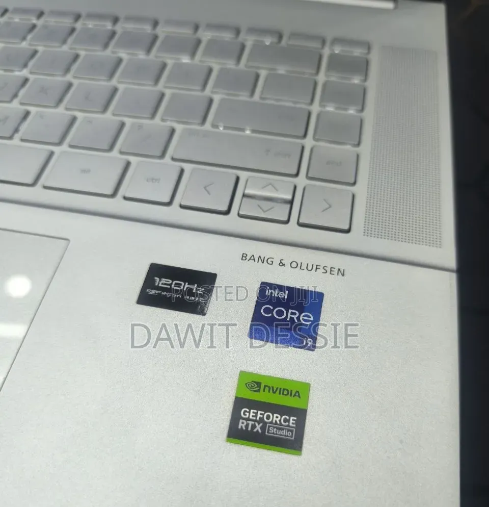 New Laptop HP 16GB Intel Core i9 SSD 1T