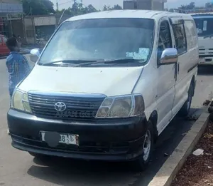 Toyota HiAce 2010 White