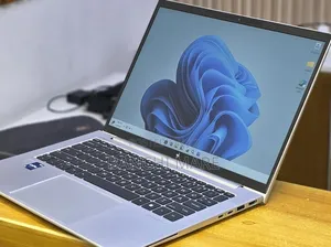 New Laptop HP EliteBook 840 G10 16GB Intel Core i7 SSD 512GB