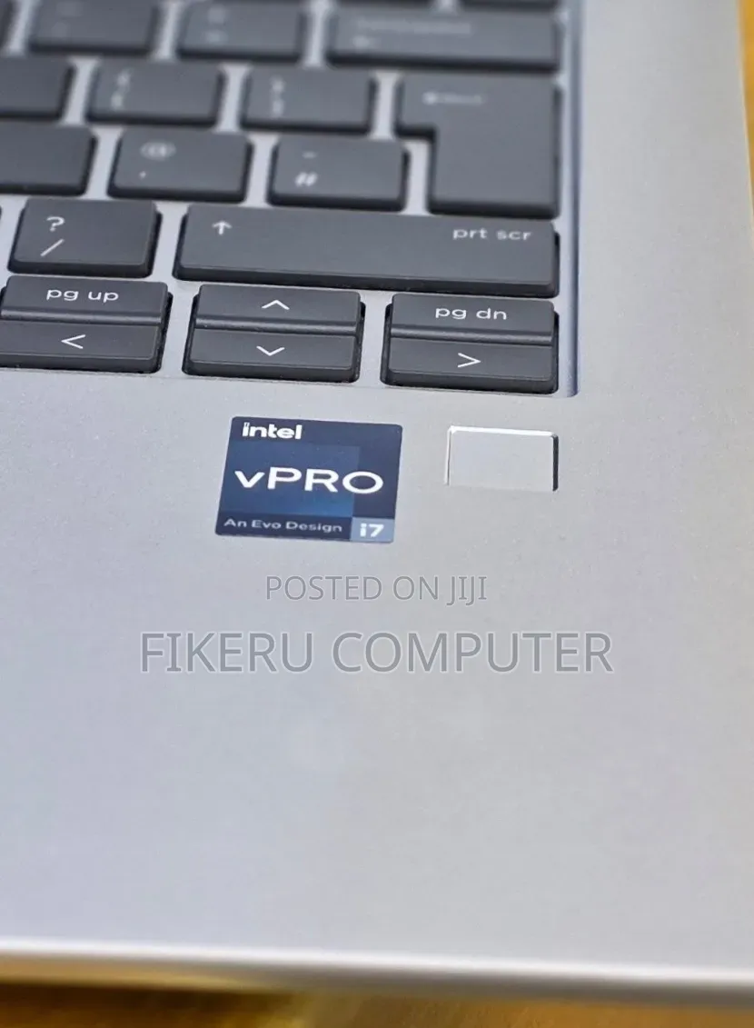 New Laptop HP EliteBook 840 G9 16GB Intel Core i7 SSD 512GB