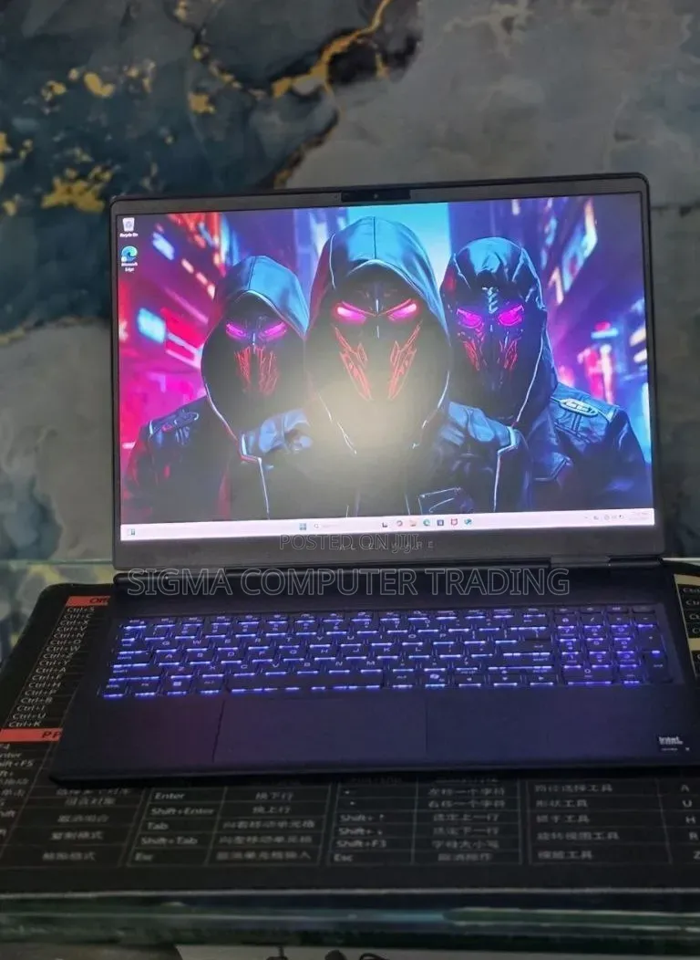 New Laptop Alienware M16 32GB Intel Core Ultra 9 SSD 1T