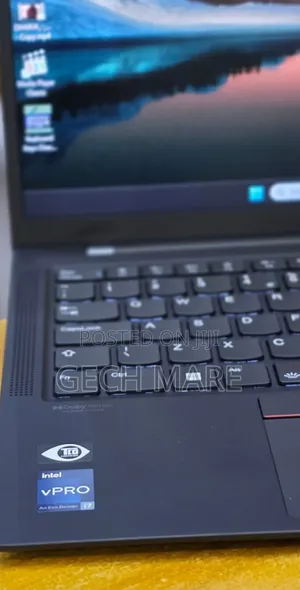 New Laptop Lenovo ThinkPad X1 Carbon 16GB Intel Core i7 SSD 512GB