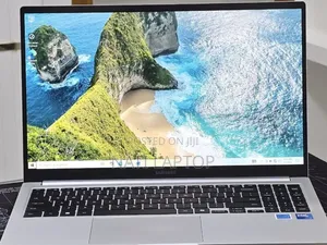 New Laptop Samsung Chromebook Pro 16GB Intel Core 7 SSD 512GB