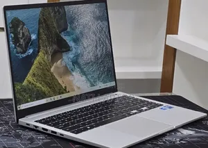 New Laptop Samsung Chromebook Pro 16GB Intel Core 7 SSD 512GB