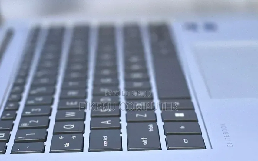 New Laptop HP EliteBook 840 G10 16GB Intel Core i7 SSD 512GB