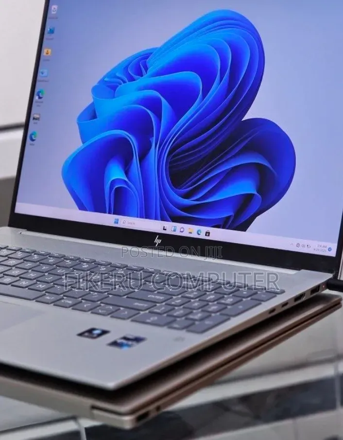 New Laptop HP Pavilion 15 16GB Intel Core i7 SSD 1T