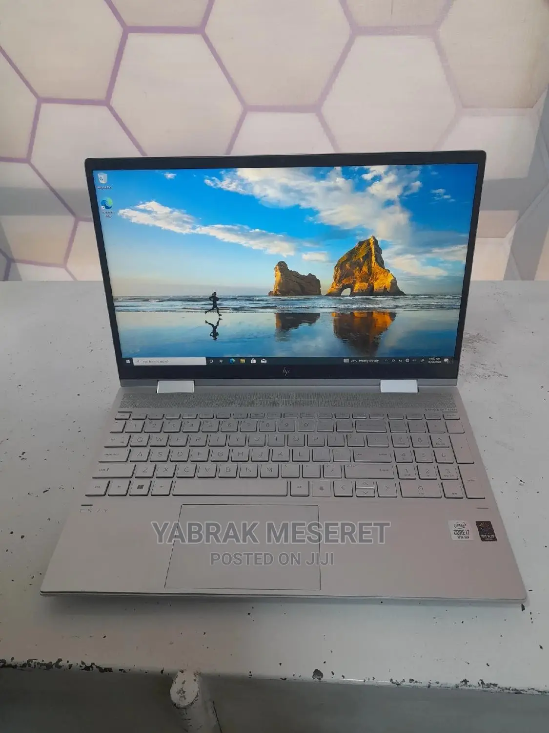 New Laptop HP Envy X360 8GB Intel Core I7 SSD 256GB