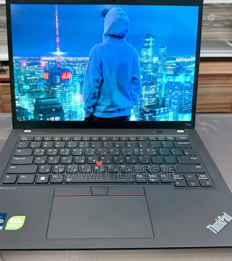 New Laptop Lenovo 32GB Intel Core i7 SSD 512GB