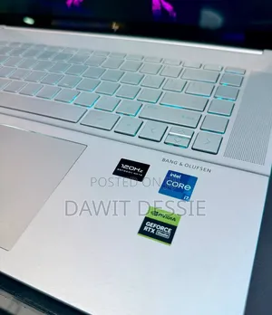 New Laptop HP 12GB Intel Core i7 SSD 512GB