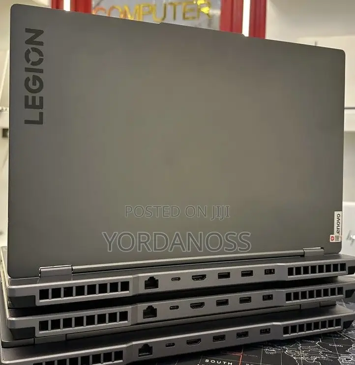 New Laptop Lenovo Legion 5 24GB Intel Core i7 SSD 1T