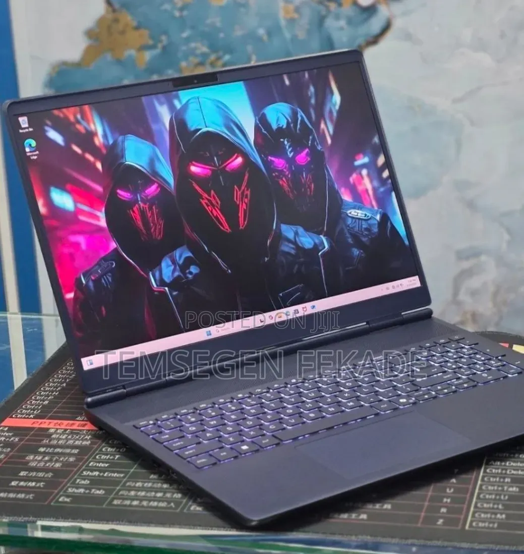 New Laptop Alienware X16 32GB Intel Core Ultra 9 SSD 1T