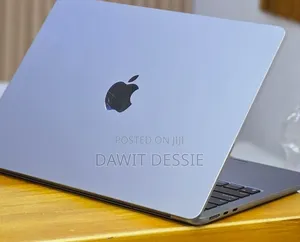 New Laptop Apple MacBook Air 2020 M1 8GB Apple M1 SSD 256GB