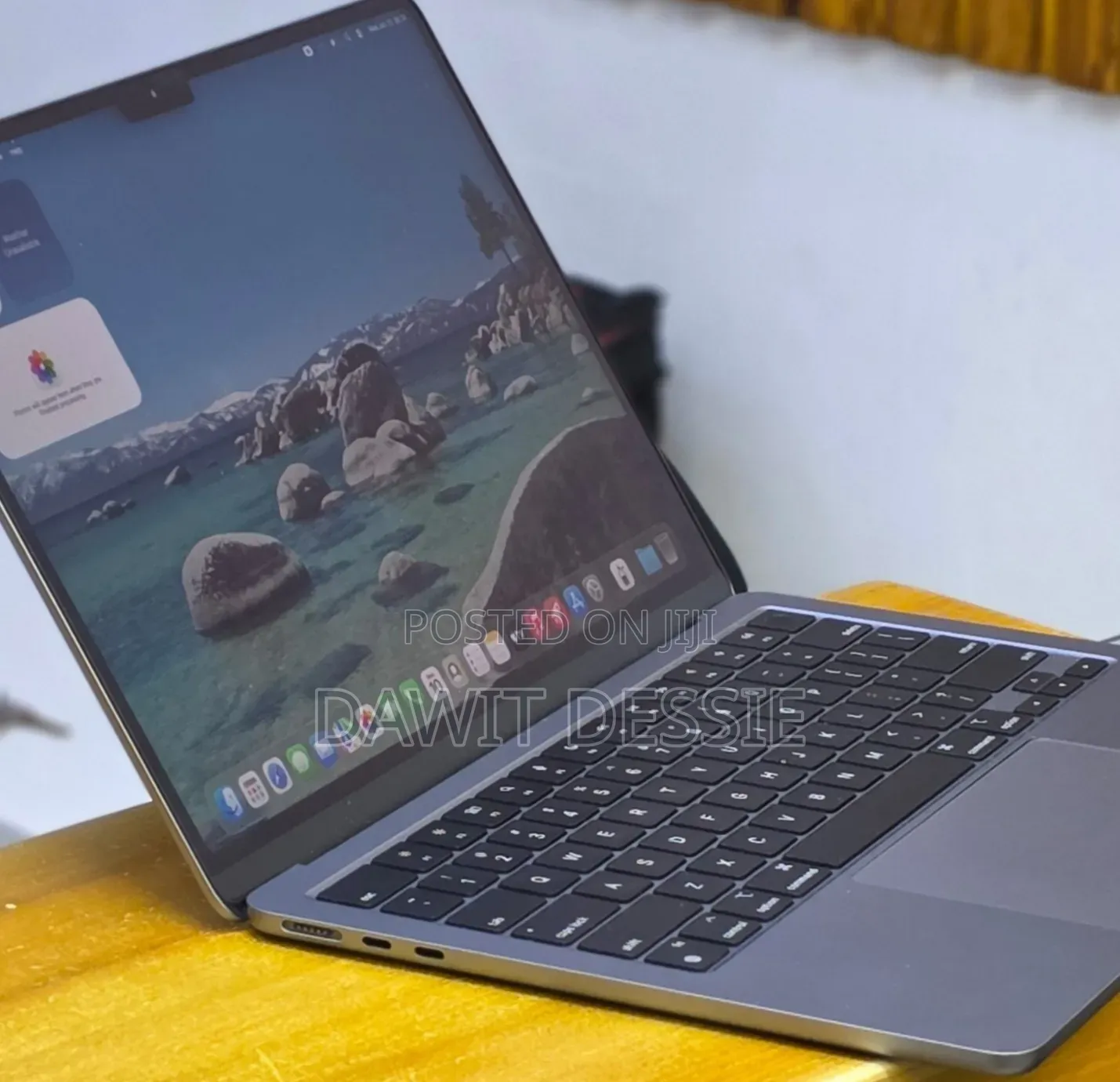 New Laptop Apple MacBook Air 2020 M1 8GB Apple M1 SSD 256GB