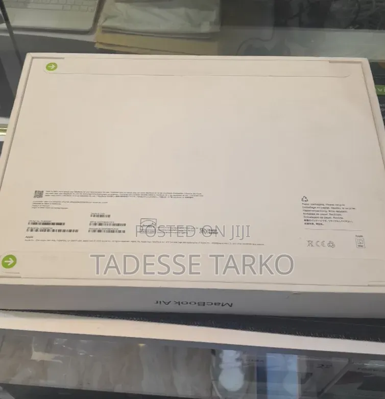 New Laptop Apple MacBook Air 2025 M4 16GB Apple M4 SSD 1T