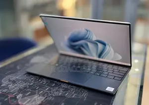 New Laptop Dell 8GB Intel Core i7 SSD 512GB