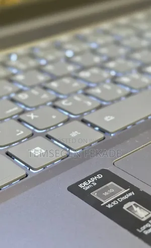 New Laptop Lenovo Ideapad 3 16GB Intel Core i7 SSD 512GB