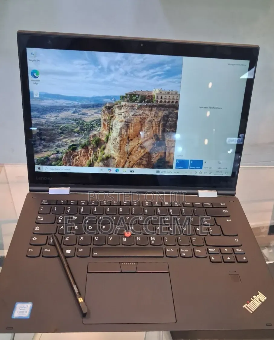New Laptop Lenovo 8GB Intel Core i5 SSD 512GB