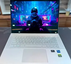 New Laptop HP Envy 16 Gaming 16-h1023dx 12GB Intel Core i7 SSD 512GB