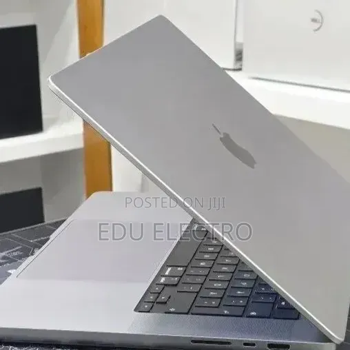 New Laptop Apple MacBook Pro 2021 M1 Max 64GB Apple M1 Max SSD 1T