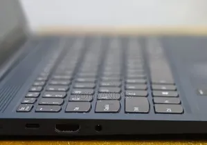 New Laptop Lenovo Ideapad 3 16GB Intel Core i7 SSD 512GB