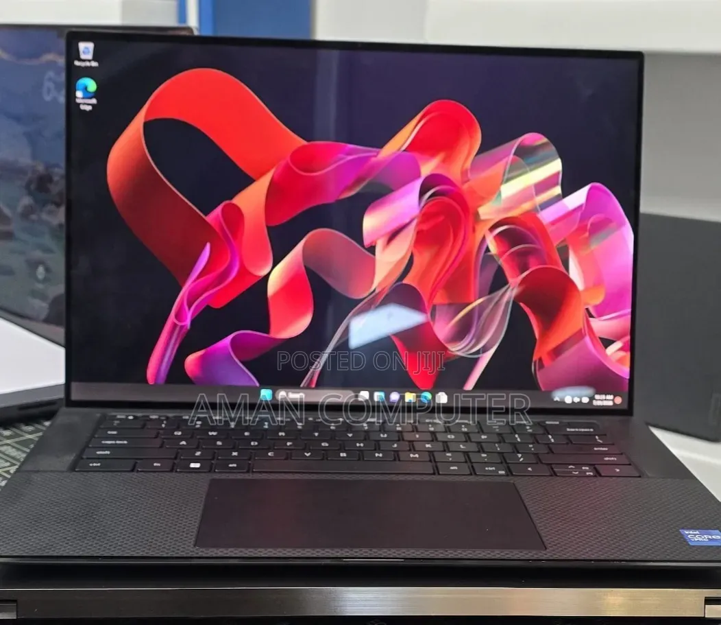 New Laptop Dell Precision 5560 16GB Intel Core i7 SSD 512GB